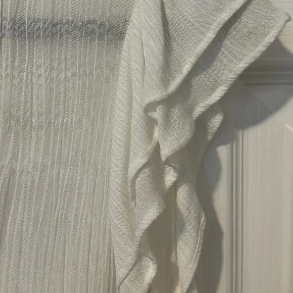 Women’s size small blouse - Picture 3 of 12